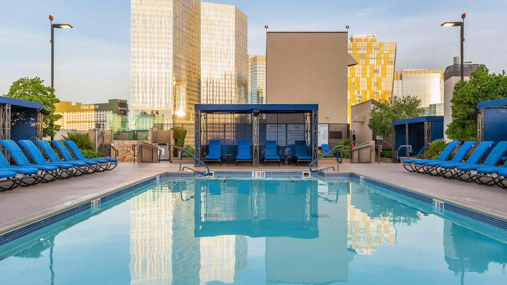 Hilton Vacation Club Polo Towers Las Vegas location